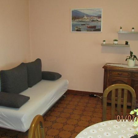 Apartment Tomy Trogir Buitenkant foto