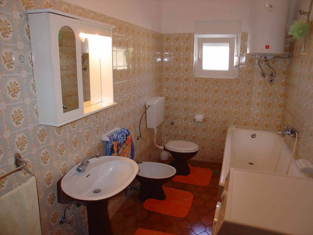 Apartment Tomy Trogir Buitenkant foto