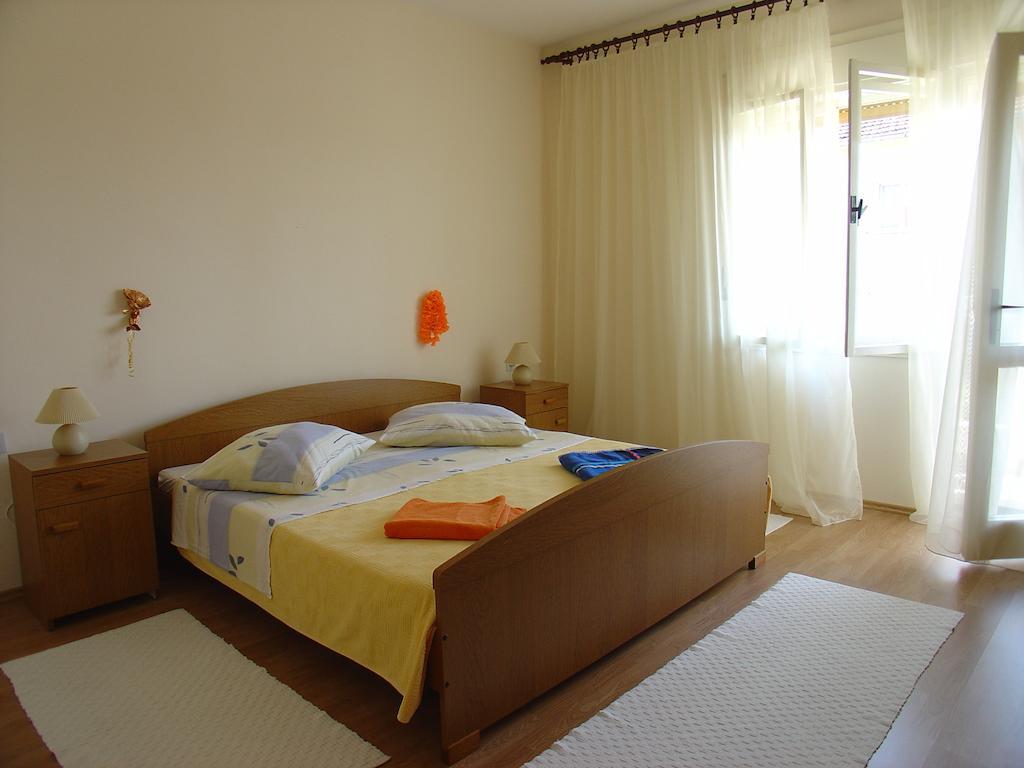 Apartment Tomy Trogir Kamer foto